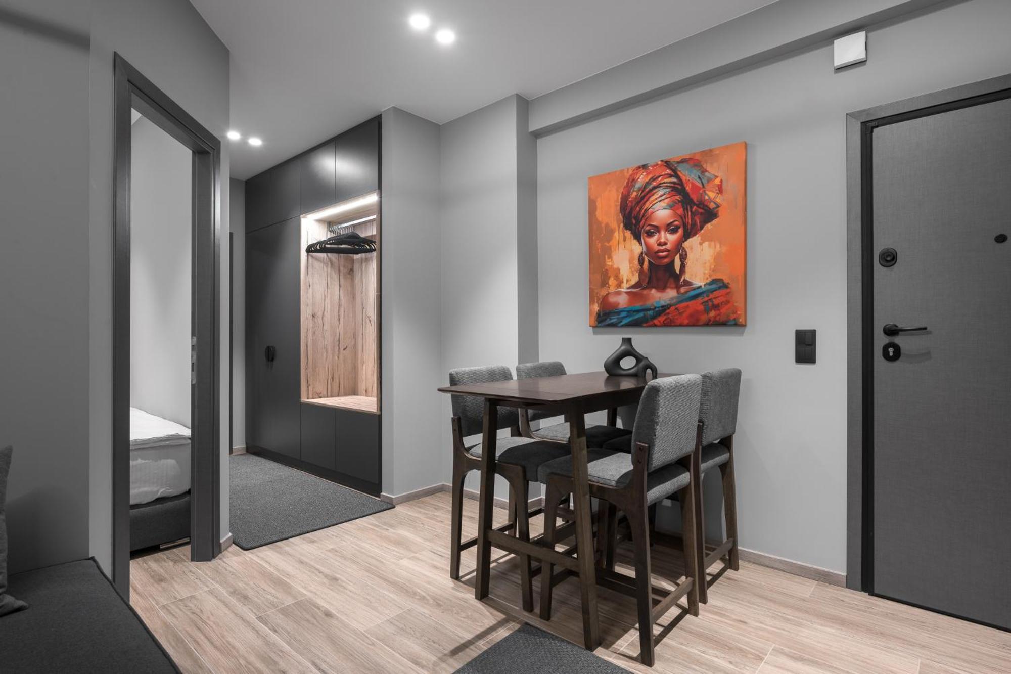 No9, Chic & Modern 2Bdr Apartment In The Centre Of Thessaloniki Exterior photo
