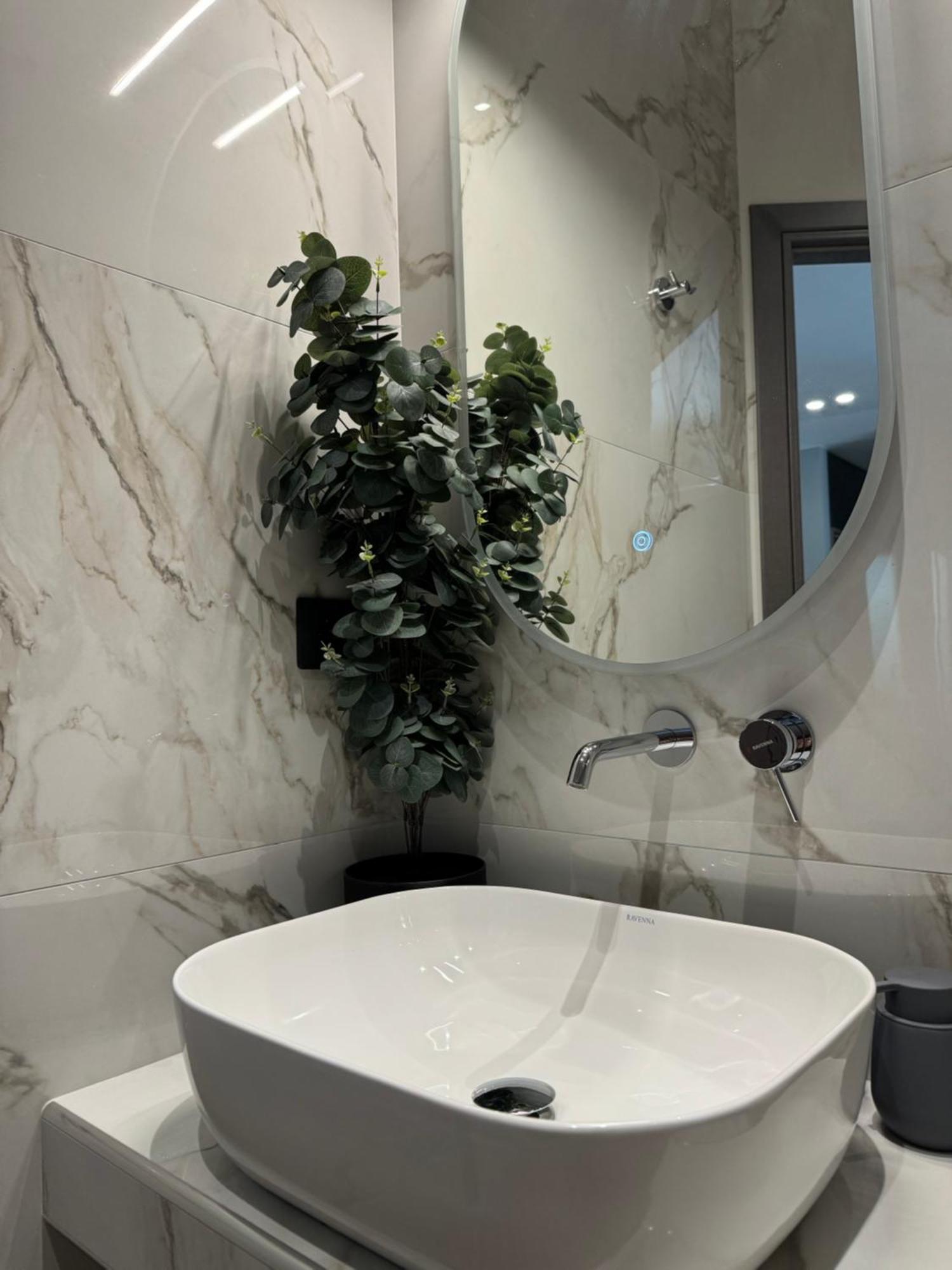 No9, Chic & Modern 2Bdr Apartment In The Centre Of Thessaloniki Exterior photo